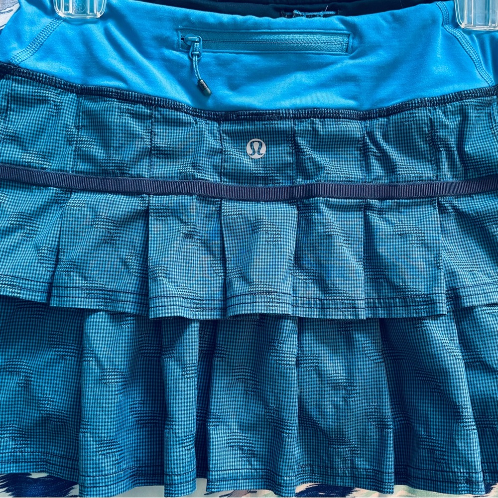 lululemon athletica Turquoise Tiered Skater Skort
